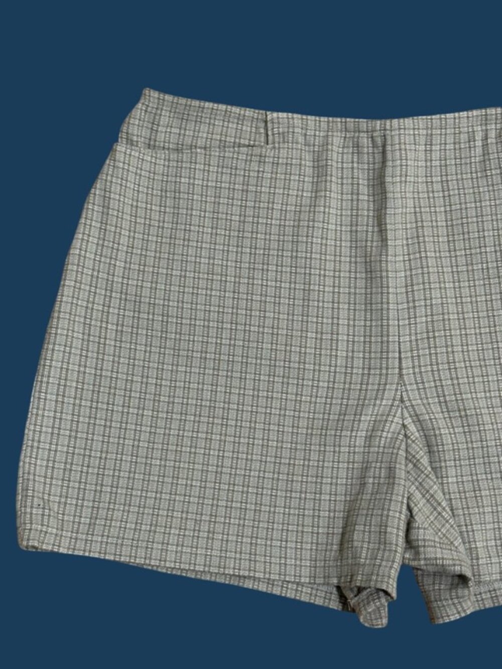 Vintage 90s Express Bleus Comfort Stretch Micro-Plaid Shorts - Tan & Cream - 7/8 - Picture 2 of 10